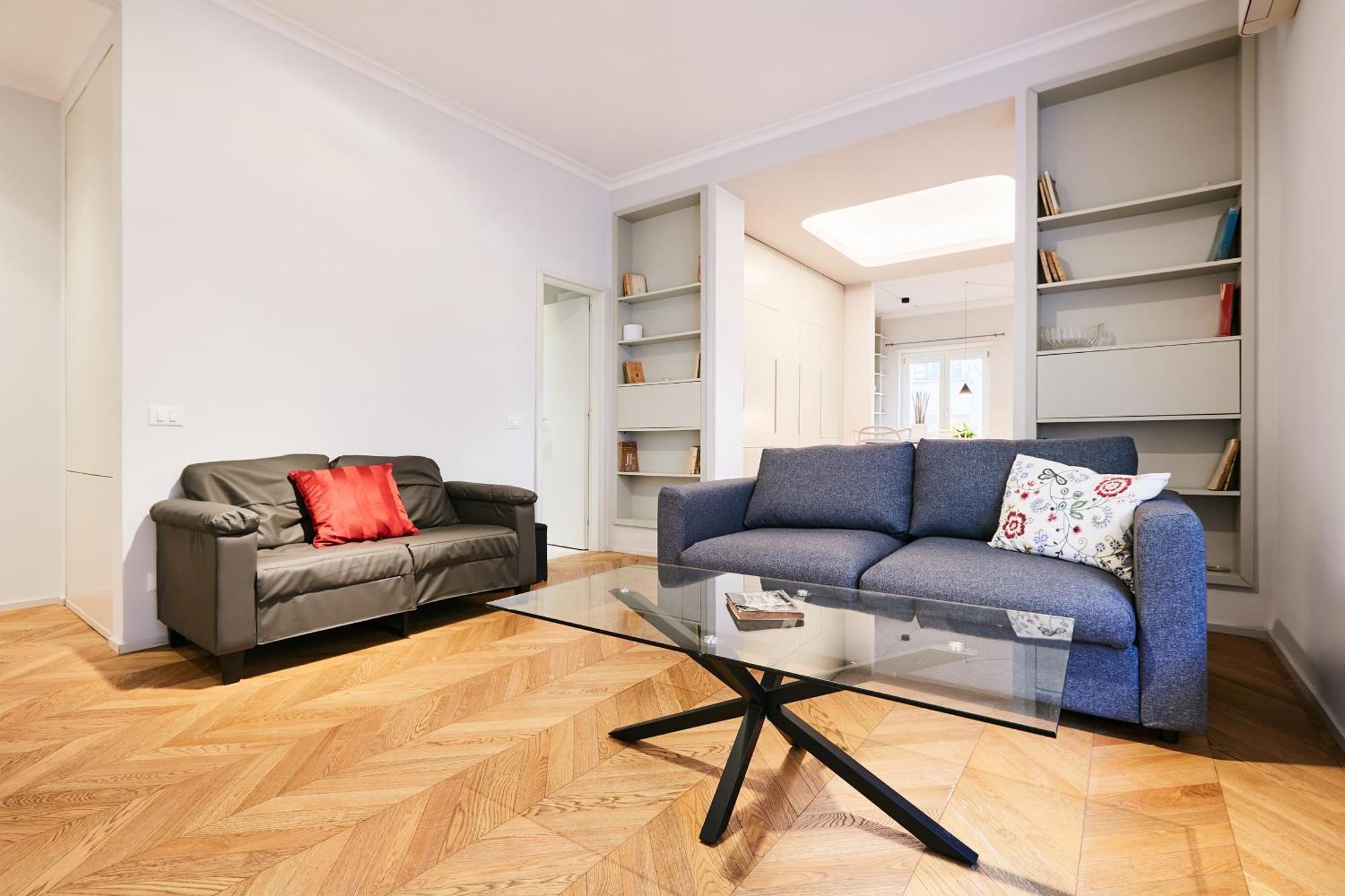 Dream Vatican Holidays - Marine & Vintage Cars Apartment *